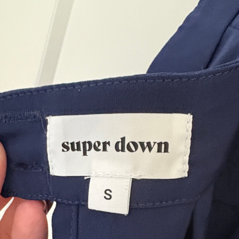 Superdown Deep Blue Top - Picture 2 of 6